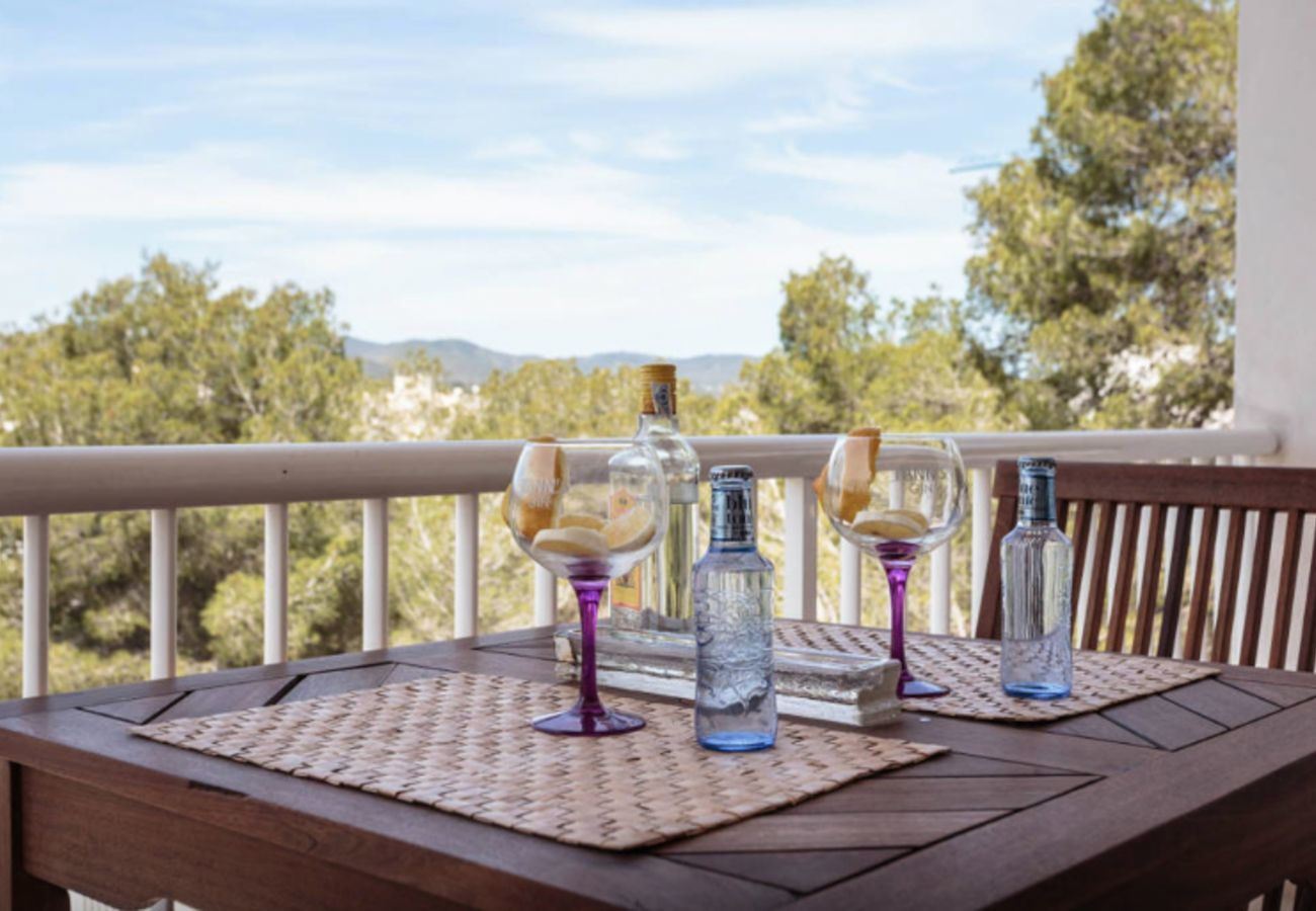 Tranquillité et détente sur la terrasse de Casa Mar à Ibiza